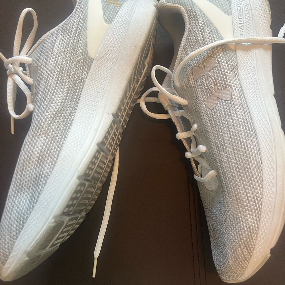 Under Armour Light Gray and White Athletic Shoes